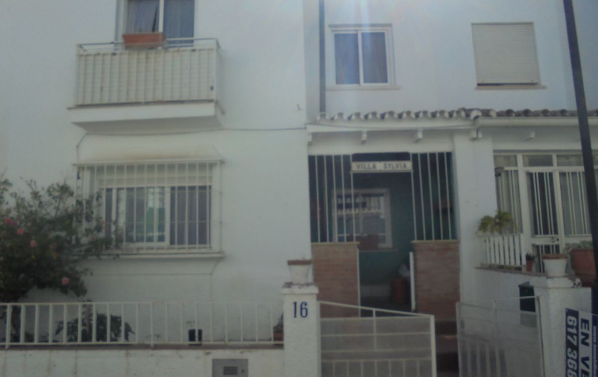 Main facade 1 1170x738 - Terraced house in Vélez-Málaga